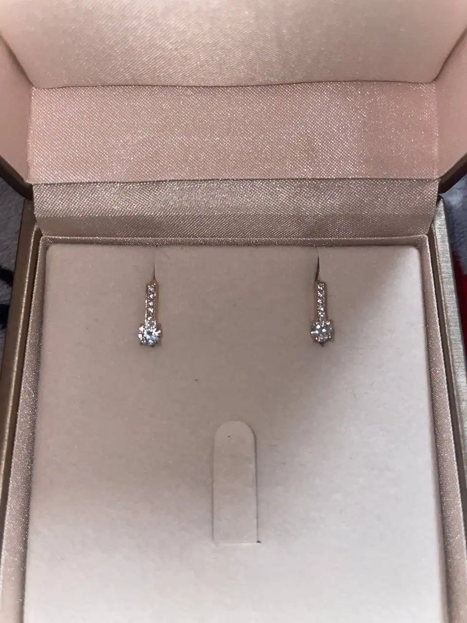 Продам золото для ребенка к Новому году