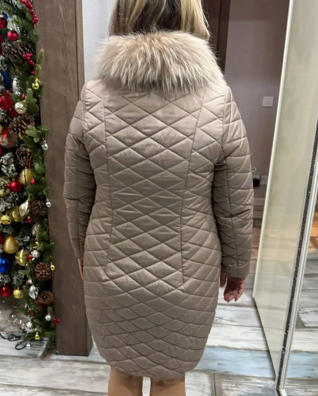 Куртка с мехом и поясом