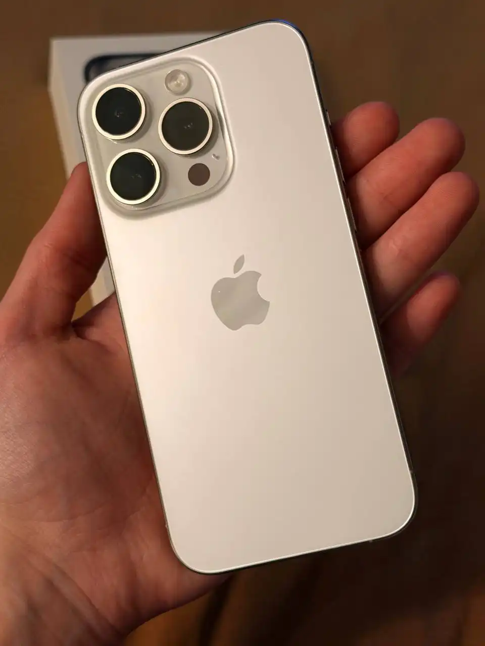 Продам iPhone 15 Pro 128 gb