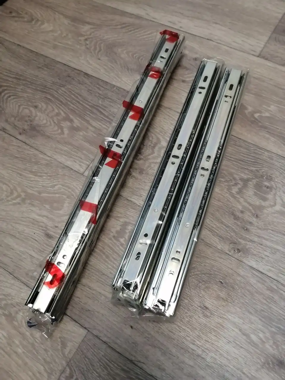 Продажа шариковых направляющих полновыкатного типа