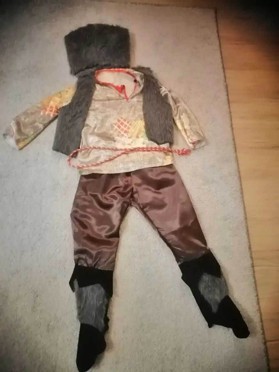 Продажа новогодних костюмов на мальчика