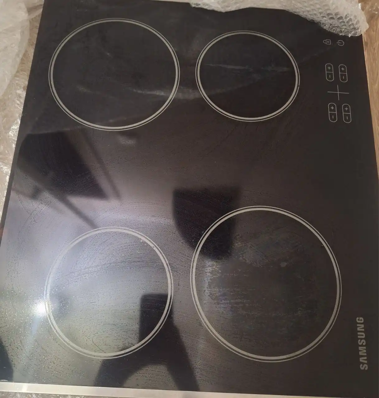 Продам варочную панель Samsung - Бытовая техника (Для дома и дачи) в Южно-Сахалинск