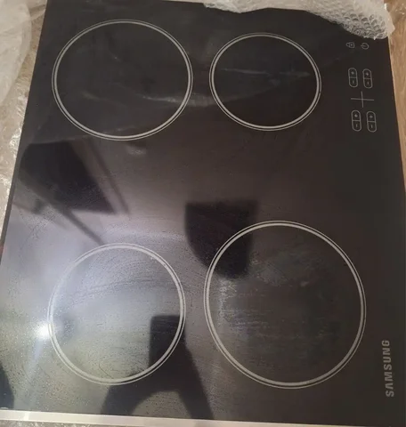 Продам варочную панель Samsung - Для дома и дачи в Южно-Сахалинск
