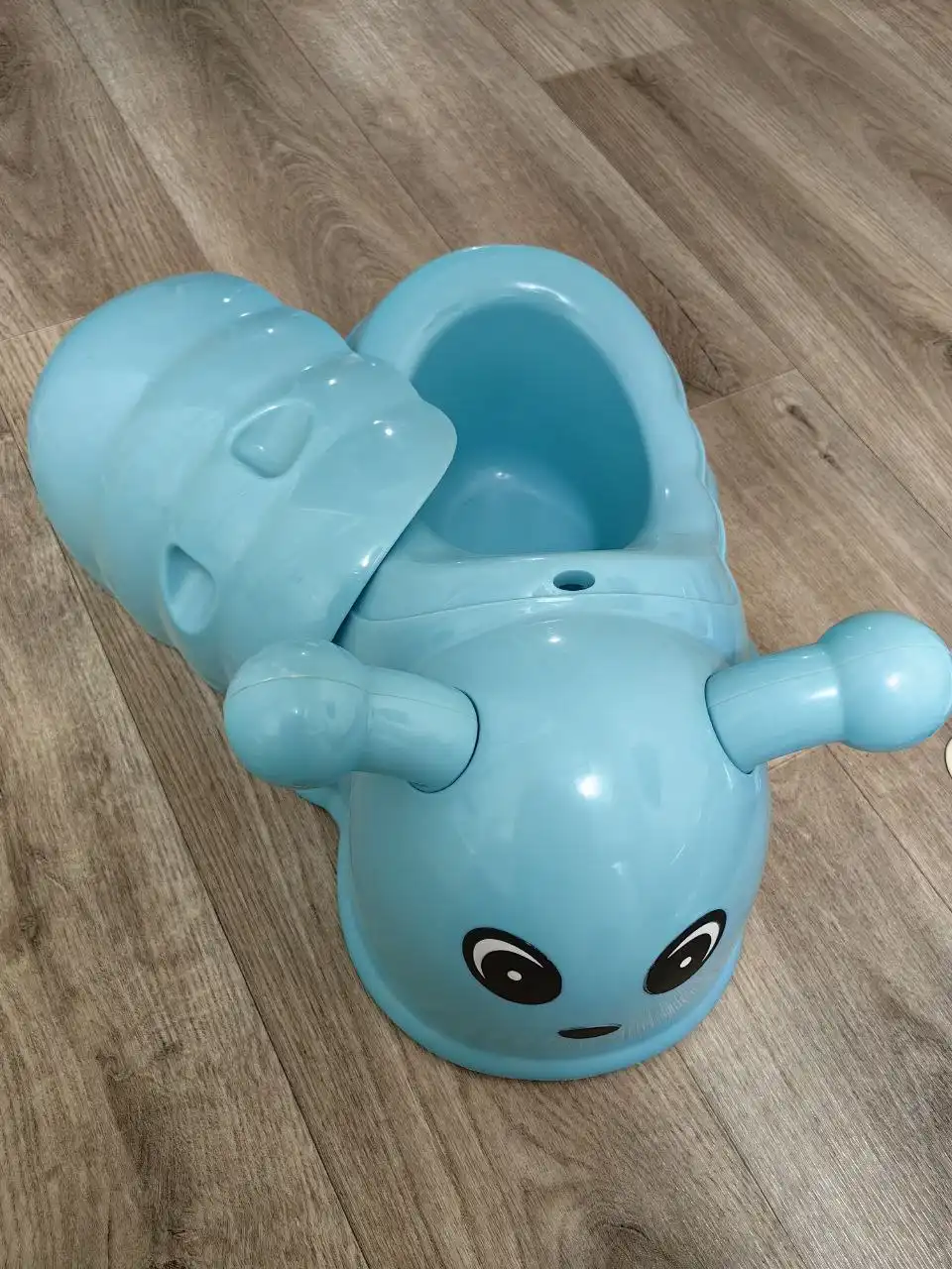 Новые горшки и горка для ванной - Сантехника (Для дома и дачи) в Южно-Сахалинск