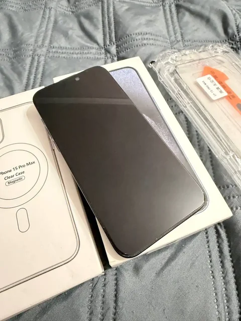 Продам iPhone 15 Pro Max 256 ГБ - Смартфоны в Южно-Сахалинск