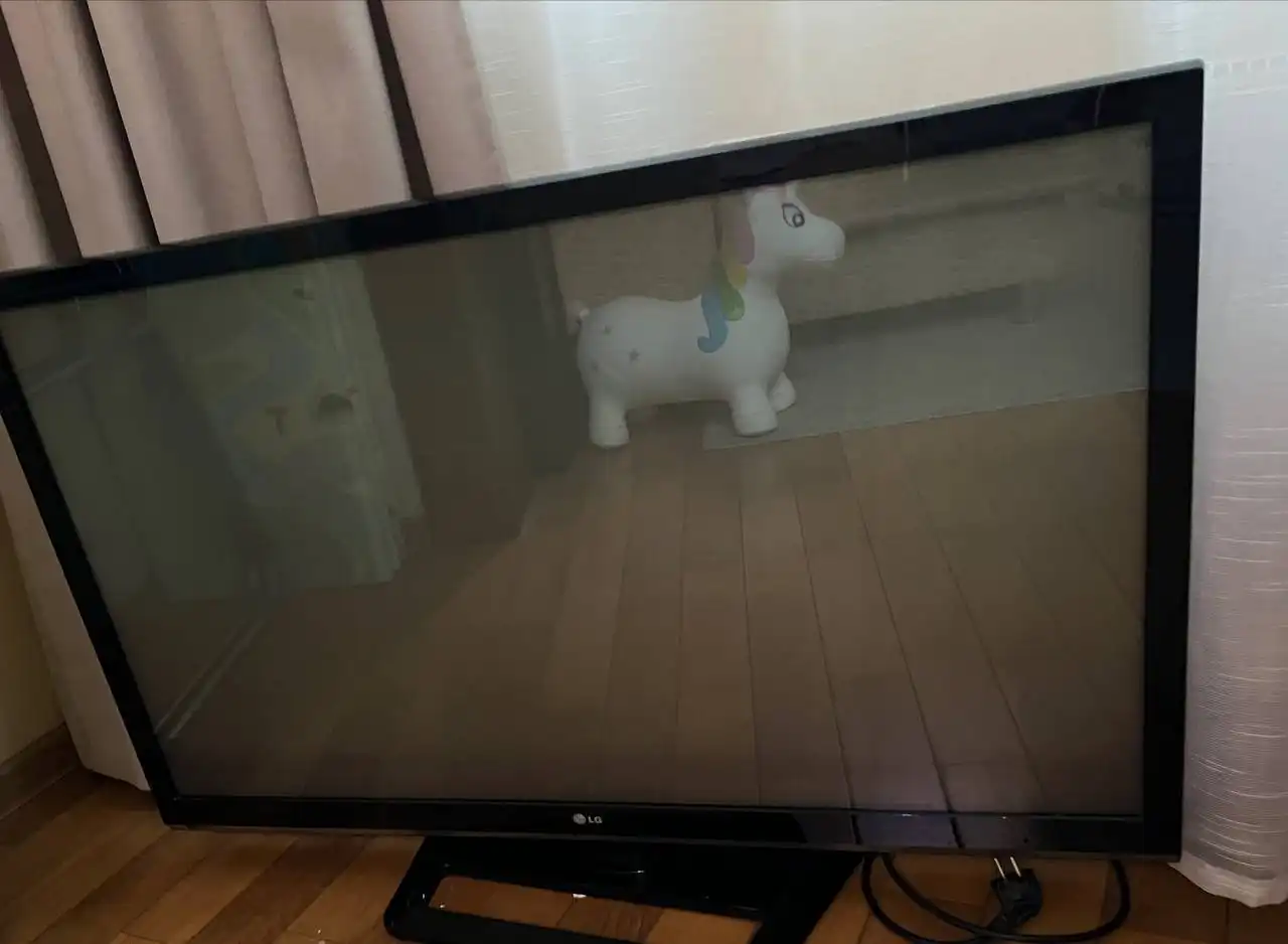 Продам телевизор LG 42PA4510 42 дюйма - Телевизоры (Электроника) в Южно-Сахалинск