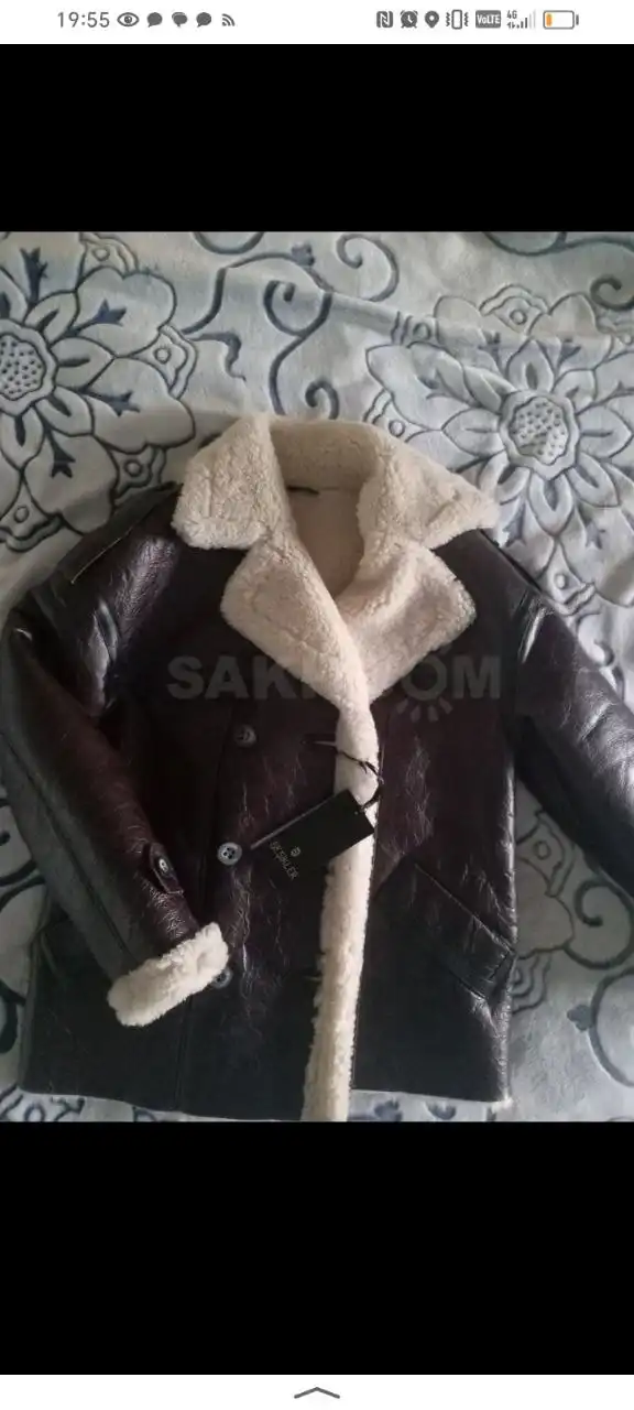 Продам новую дублёнку натуральная Турция 42-46 - Верхняя одежда (Одежда) в Южно-Сахалинск