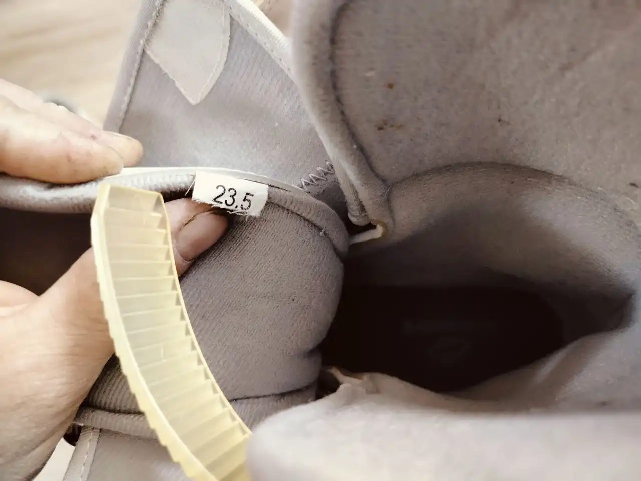 Продам сноуборд с ботинками Япония - Хобби и отдых в Южно-Сахалинск