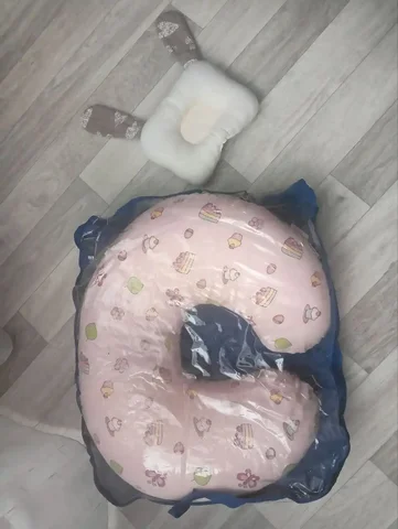 Продам подушку для кормления с подушечкой для малыша - Игрушки в Южно-Сахалинск