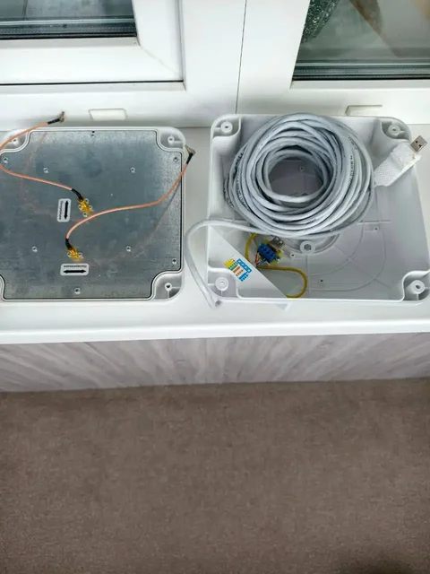 Продажа антенны, кабеля и модема Huawei e3372 - Аудиотехника в Южно-Сахалинск