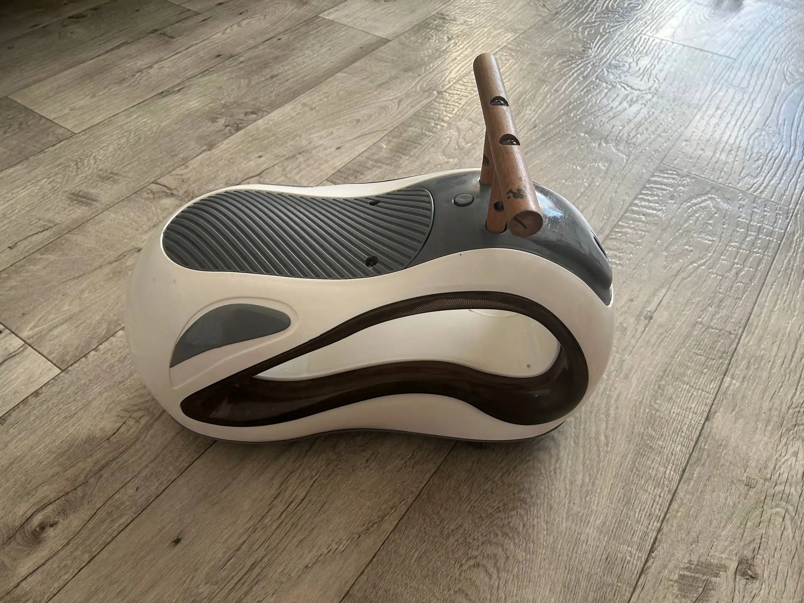 Машина Толкатор музыкальная - Игрушки (Товары для детей) в Южно-Сахалинск