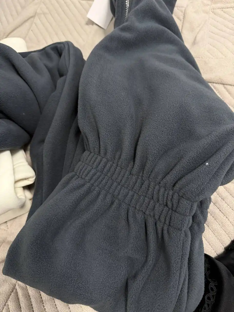 Флисовый комбинезон размер 42-48 - Одежда в Холмск