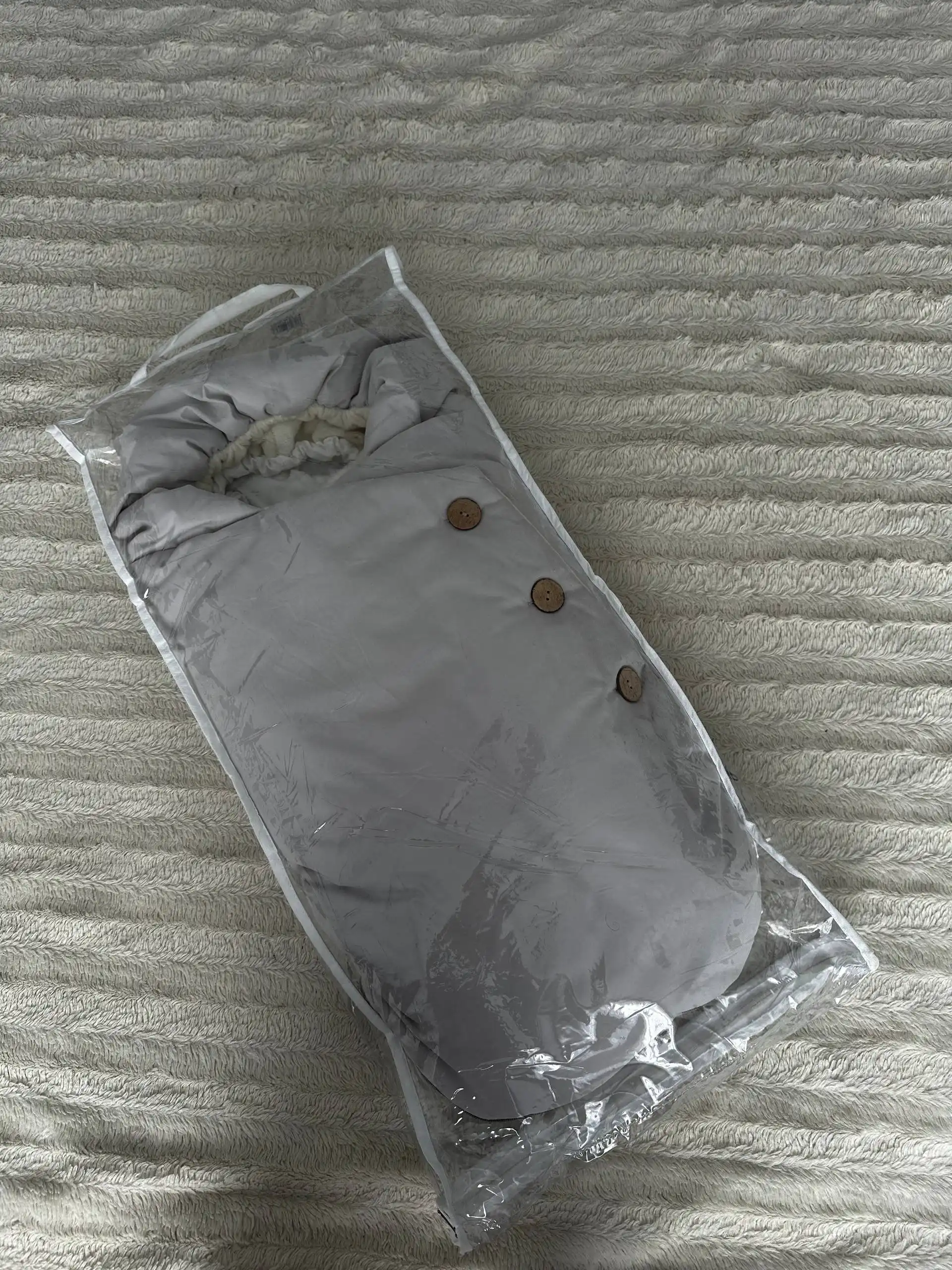 Теплый комплект на выписку - Одежда для новорожденных (Товары для детей) в Южно-Сахалинск