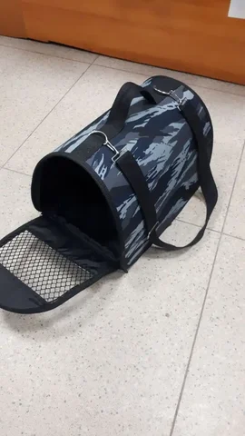 Продам переноску для собак и кошек - Одежда для новорожденных в Южно-Сахалинск