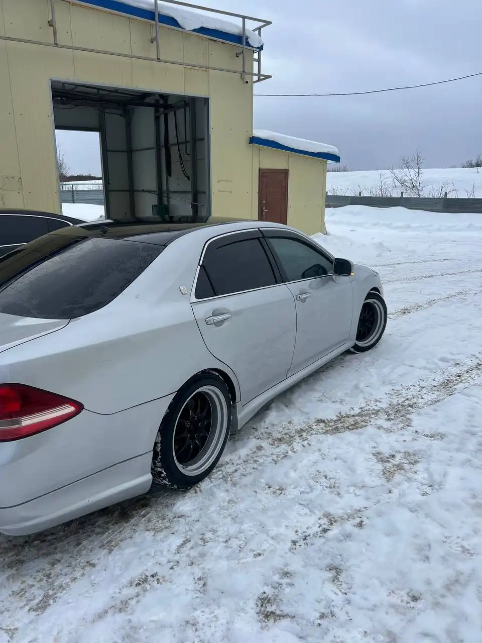 Обмен колесами - Шины и диски (Авто) в Южно-Сахалинск