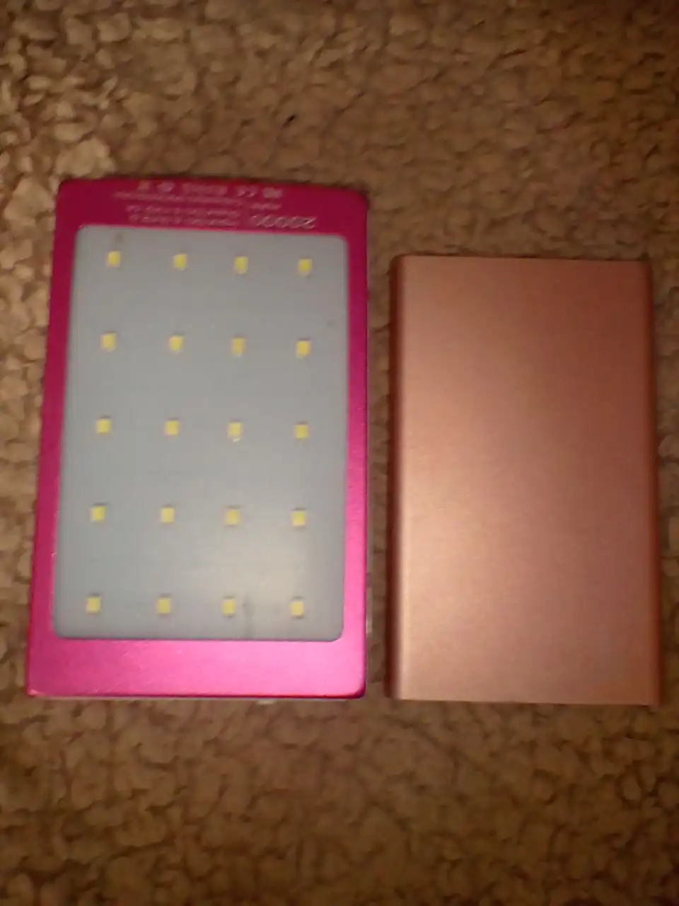 Продам два повербанка разной емкости - Повербанки (Электроника) в Южно-Сахалинск