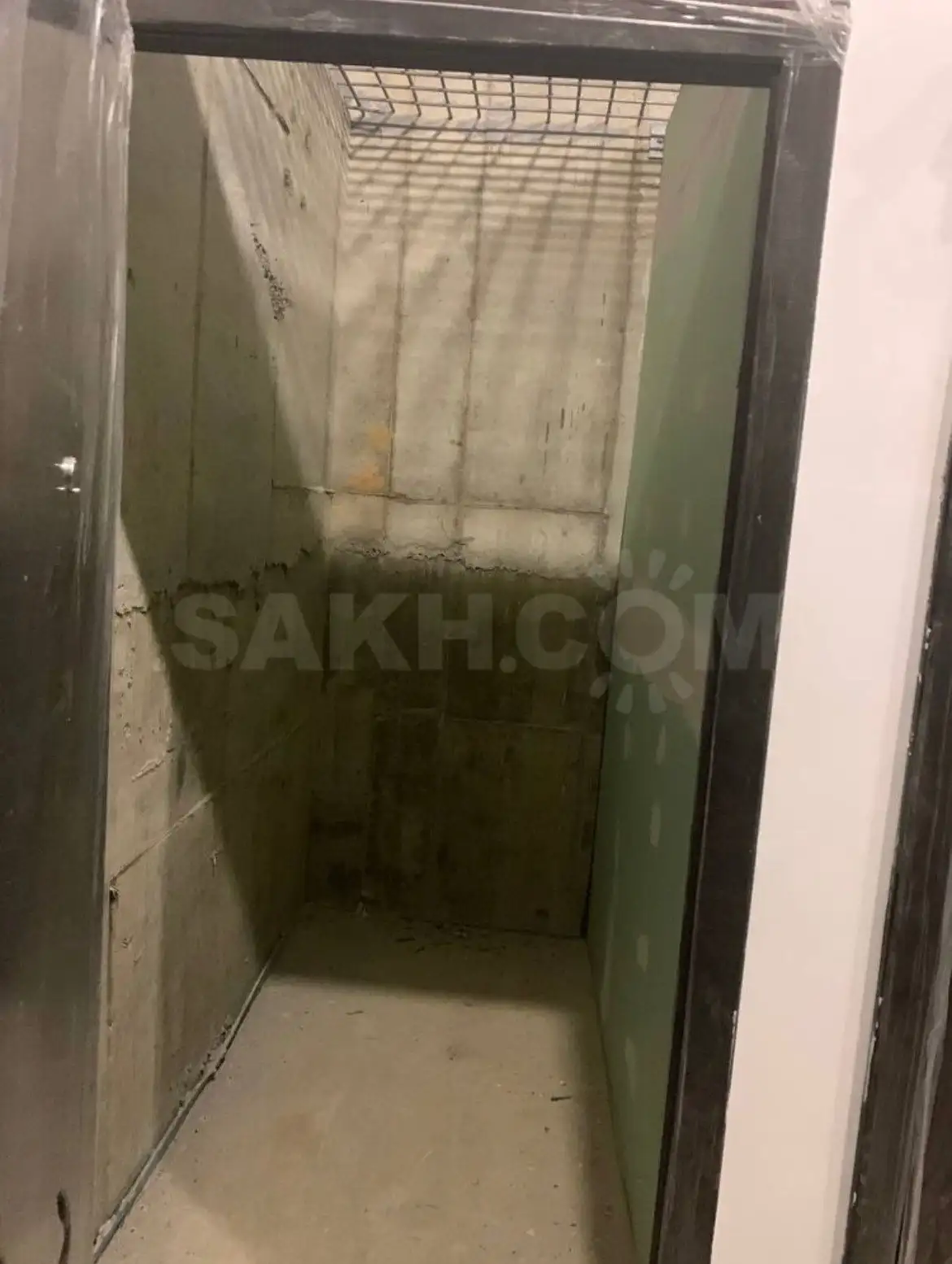 Сдам подвальное помещение 2 кв. м. на Смирнова 3 - Аренда коммерческой недвижимости (Недвижимость) в Южно-Сахалинск