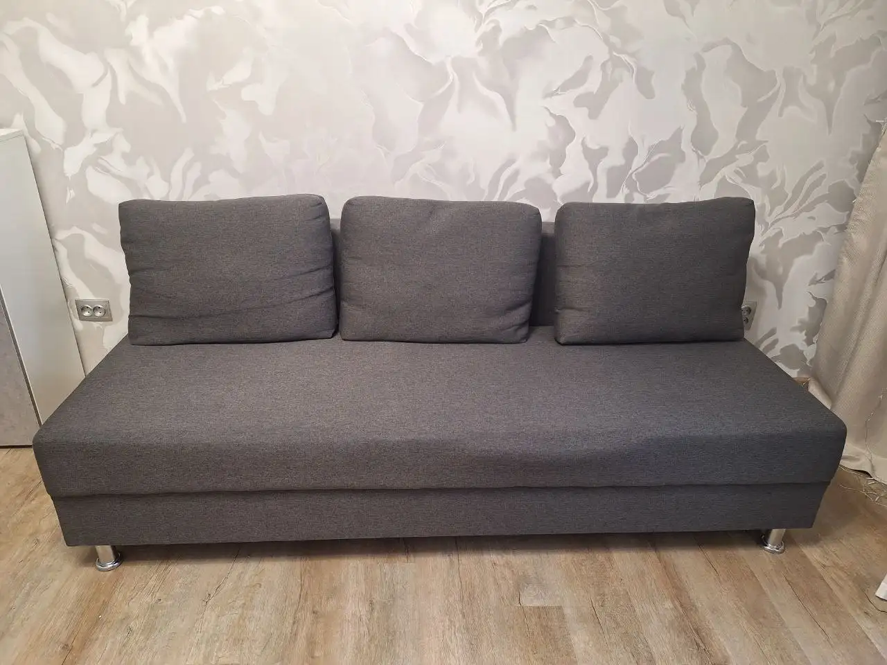 Продам диван книжку - Мебель (Для дома и дачи) в Южно-Сахалинск