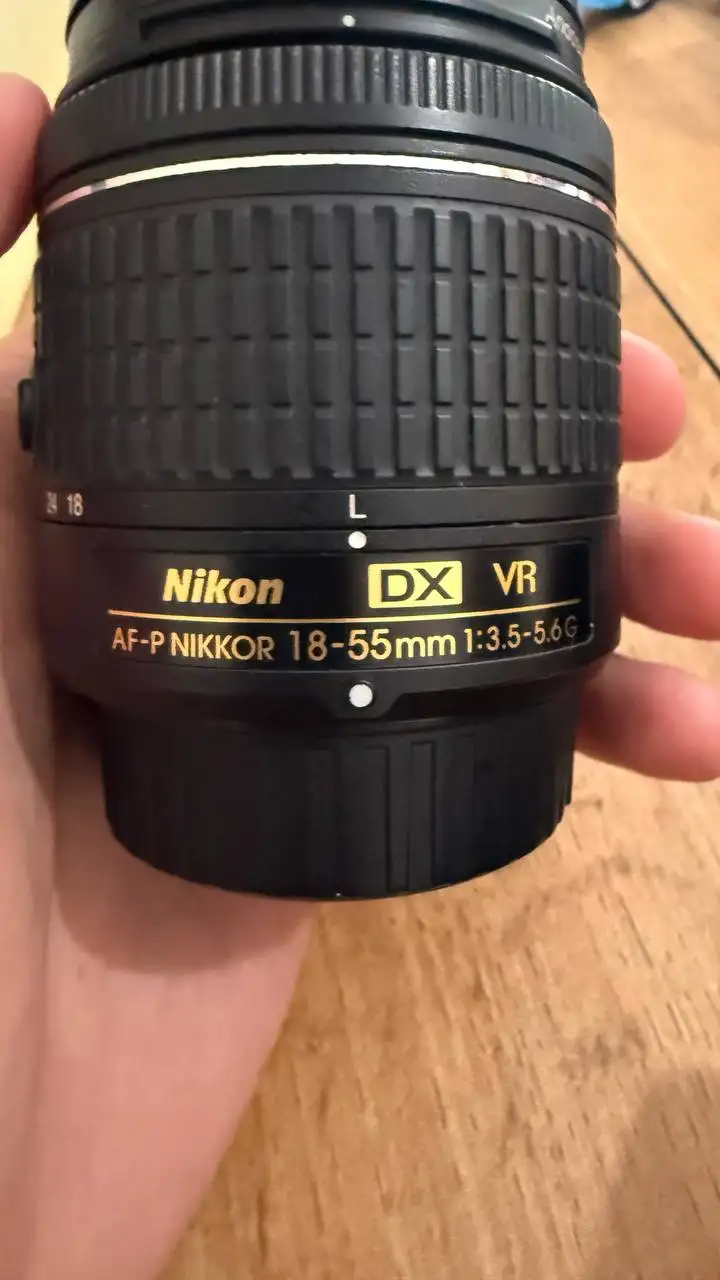 Продам фотоаппарат Nikon D5300 с комплектом - Фототехника (Электроника) в Южно-Сахалинск