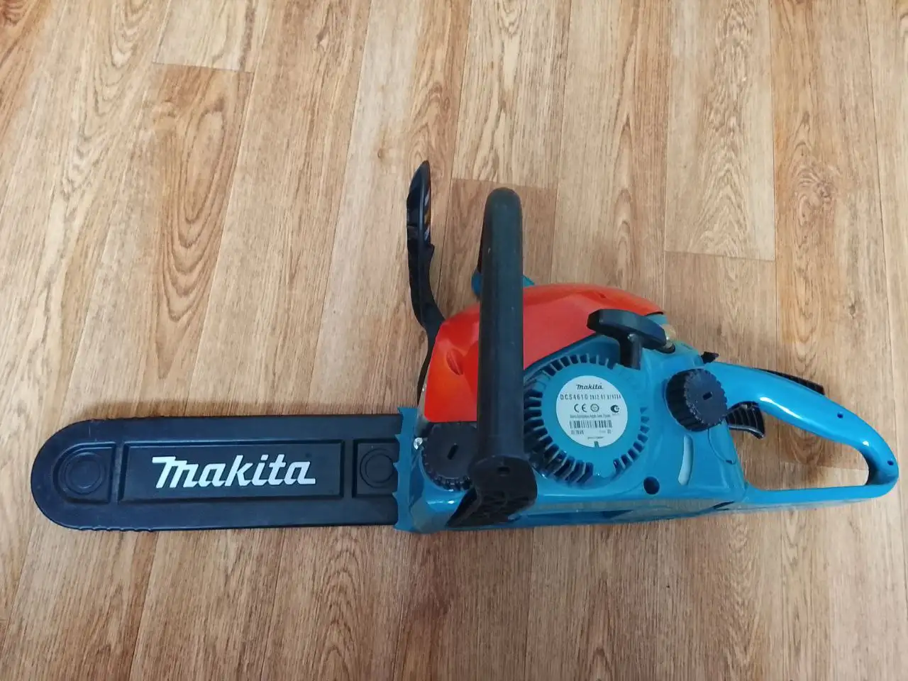 Продам бензопилу Макита - Барахолка в Южно-Сахалинск