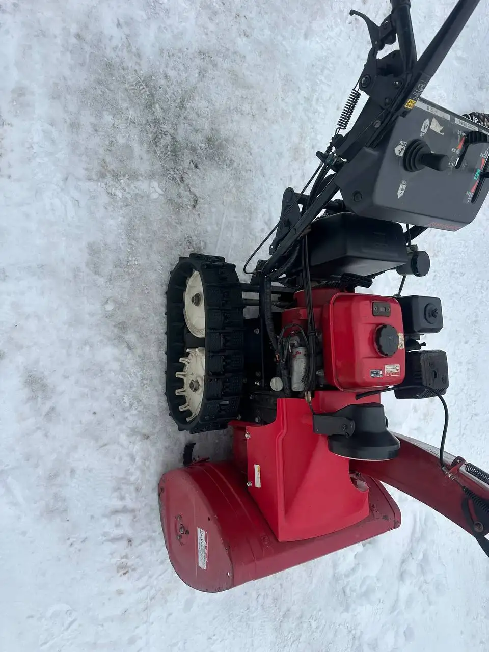 Бензиновый снегоуборщик Honda 7 л.с. - Снегоуборщик (Для дома и дачи) в Южно-Сахалинск