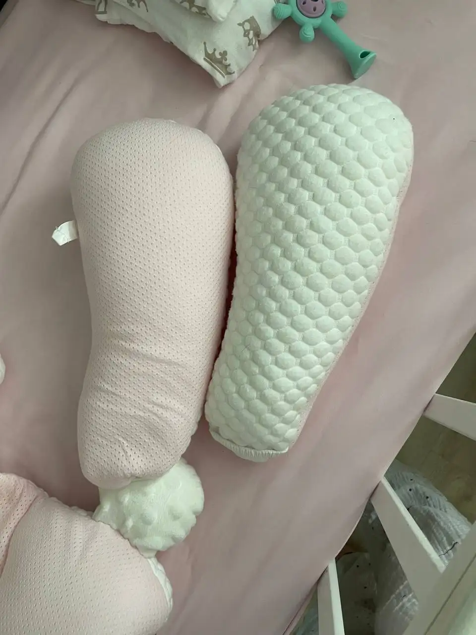 Двусторонняя подушка позиционер-кокон для детей - Подушки и постельные принадлежности (Товары для детей) в Южно-Сахалинск