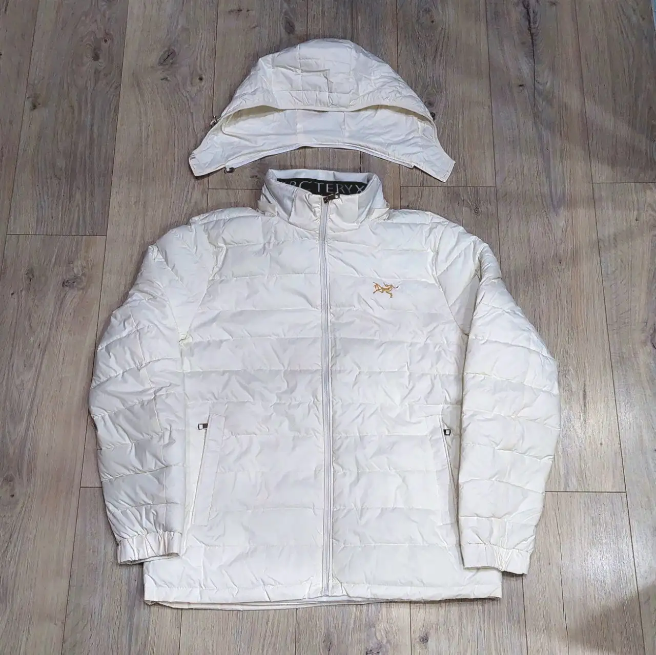 Куртка ARC'teryx мембрана весна-осень - Верхняя одежда (Одежда) в Южно-Сахалинск