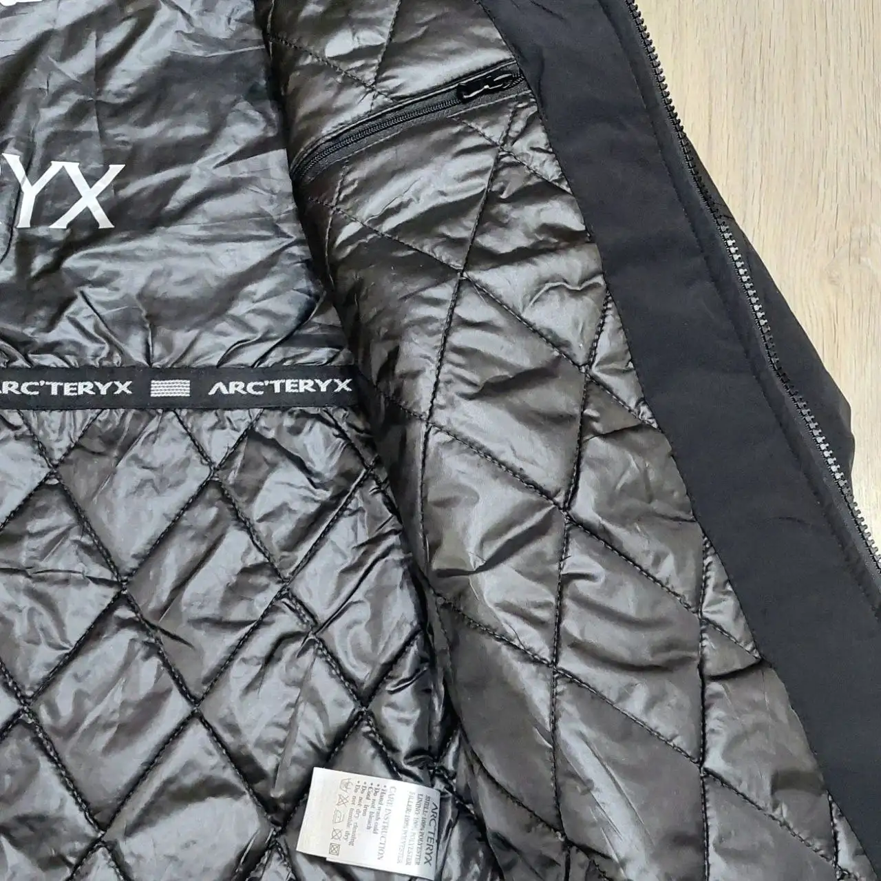 Куртка ARC'teryx с мембраной - Верхняя одежда (Одежда) в Южно-Сахалинск