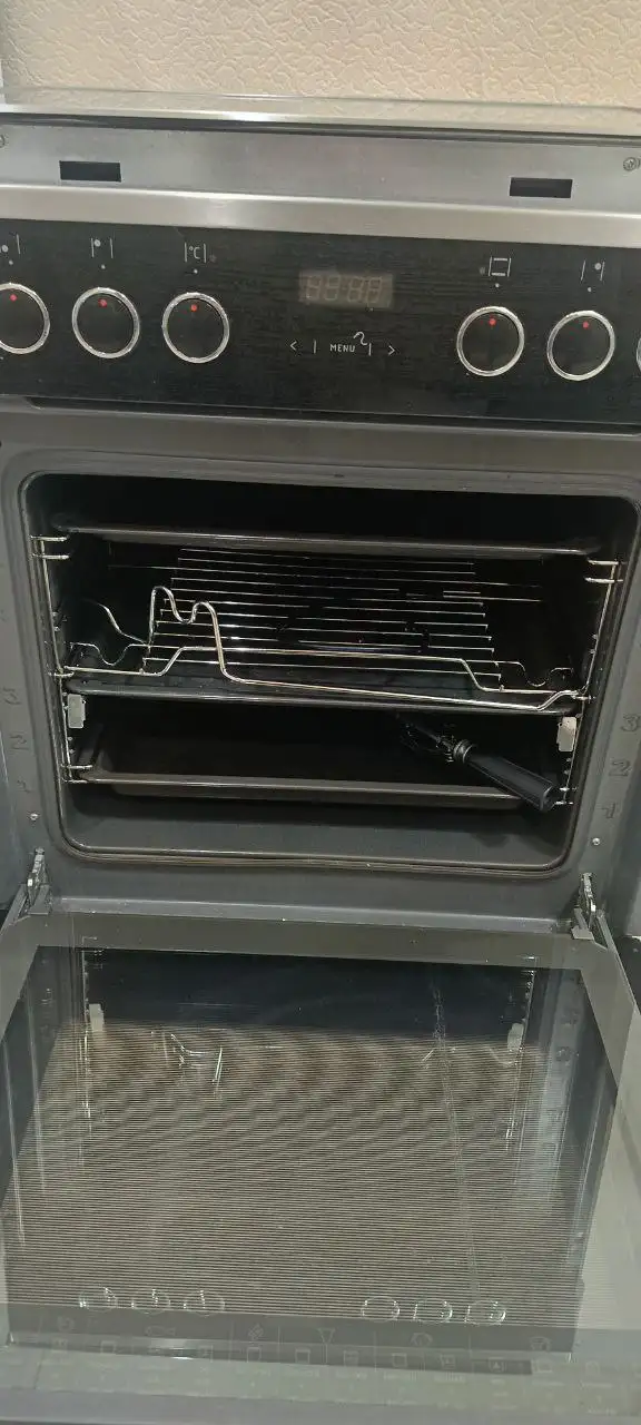 Продам печь стеклокерамическая - Печи (Для дома и дачи) в Южно-Сахалинск