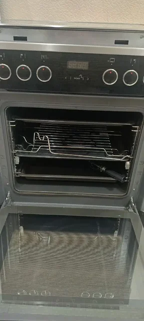 Продам печь стеклокерамическая - Печи в Южно-Сахалинск