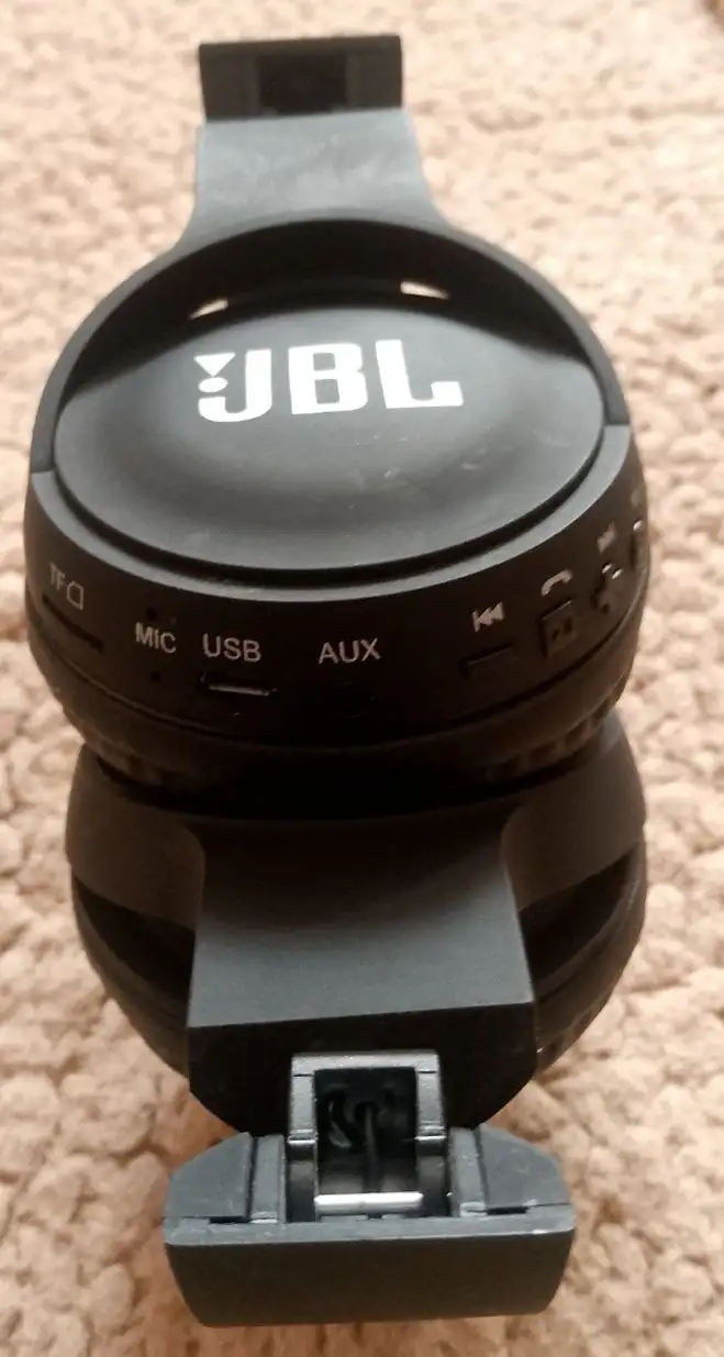 Продам беспроводные наушники JBL с кабелем - Наушники (Электроника) в Южно-Сахалинск