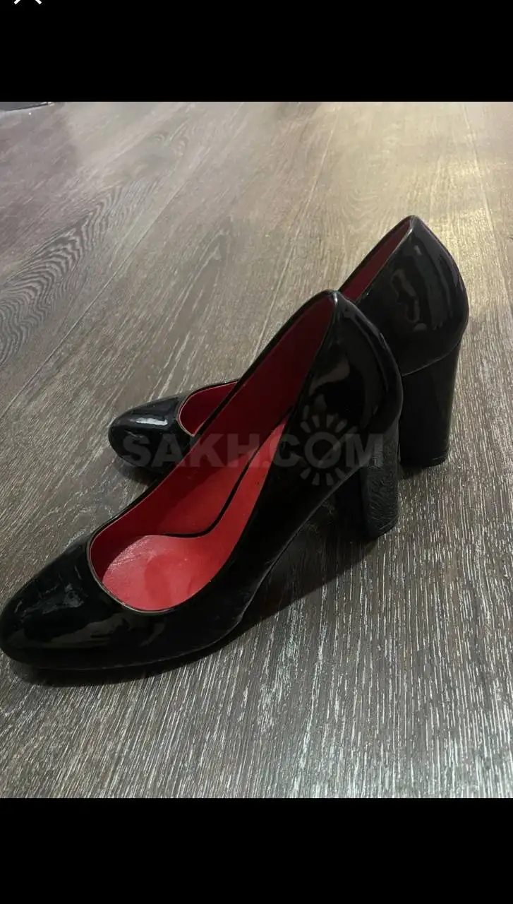 Продам туфли размер 37 - Обувь (Одежда) в Южно-Сахалинск