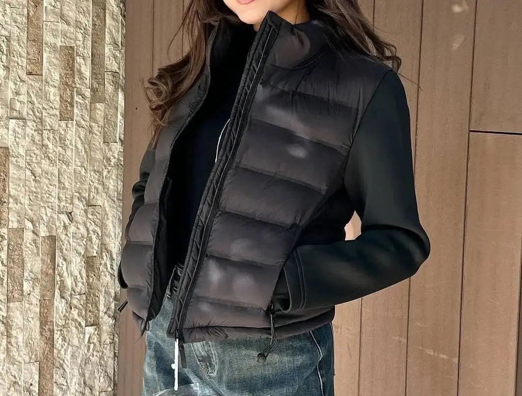 Продам куртку в Корсакове - Верхняя одежда (Одежда) в Корсаков