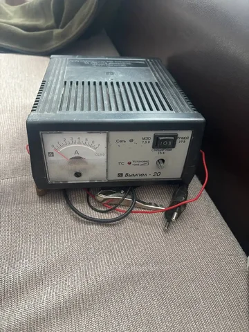 Зарядник - Бытовая техника в Южно-Сахалинск