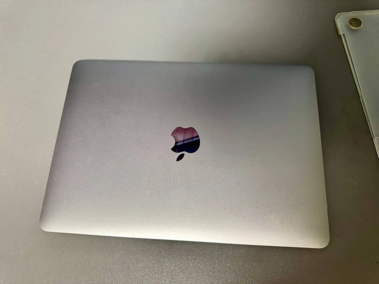 Продам MacBook 12 256gb - Ноутбуки (Электроника) в Южно-Сахалинск