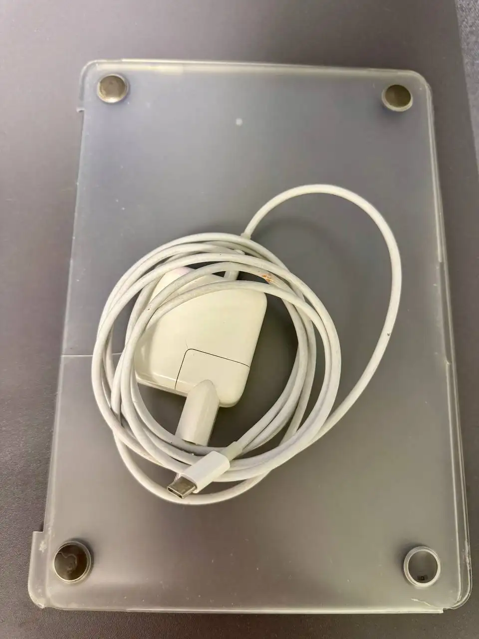 Продам MacBook 12 256gb - Ноутбуки (Электроника) в Южно-Сахалинск