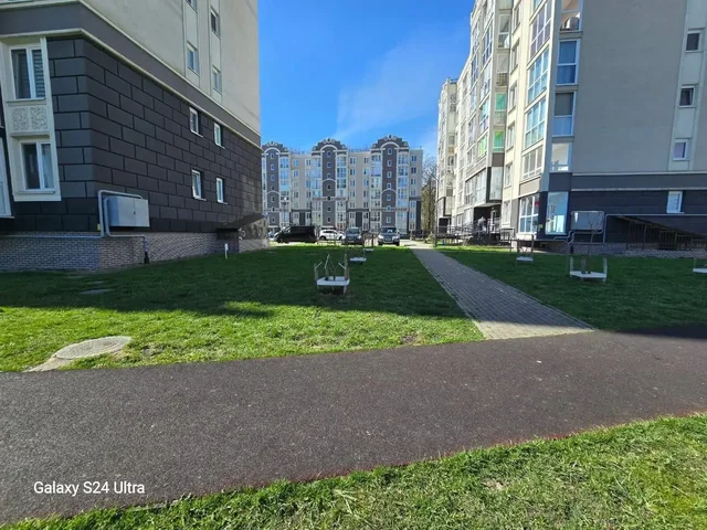 Продам 1 комнатную квартиру в Калининграде - Дома в Калининград