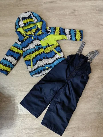 Весна/осень одежда - Верхняя одежда, обувь, джинсы в Южно-Сахалинск