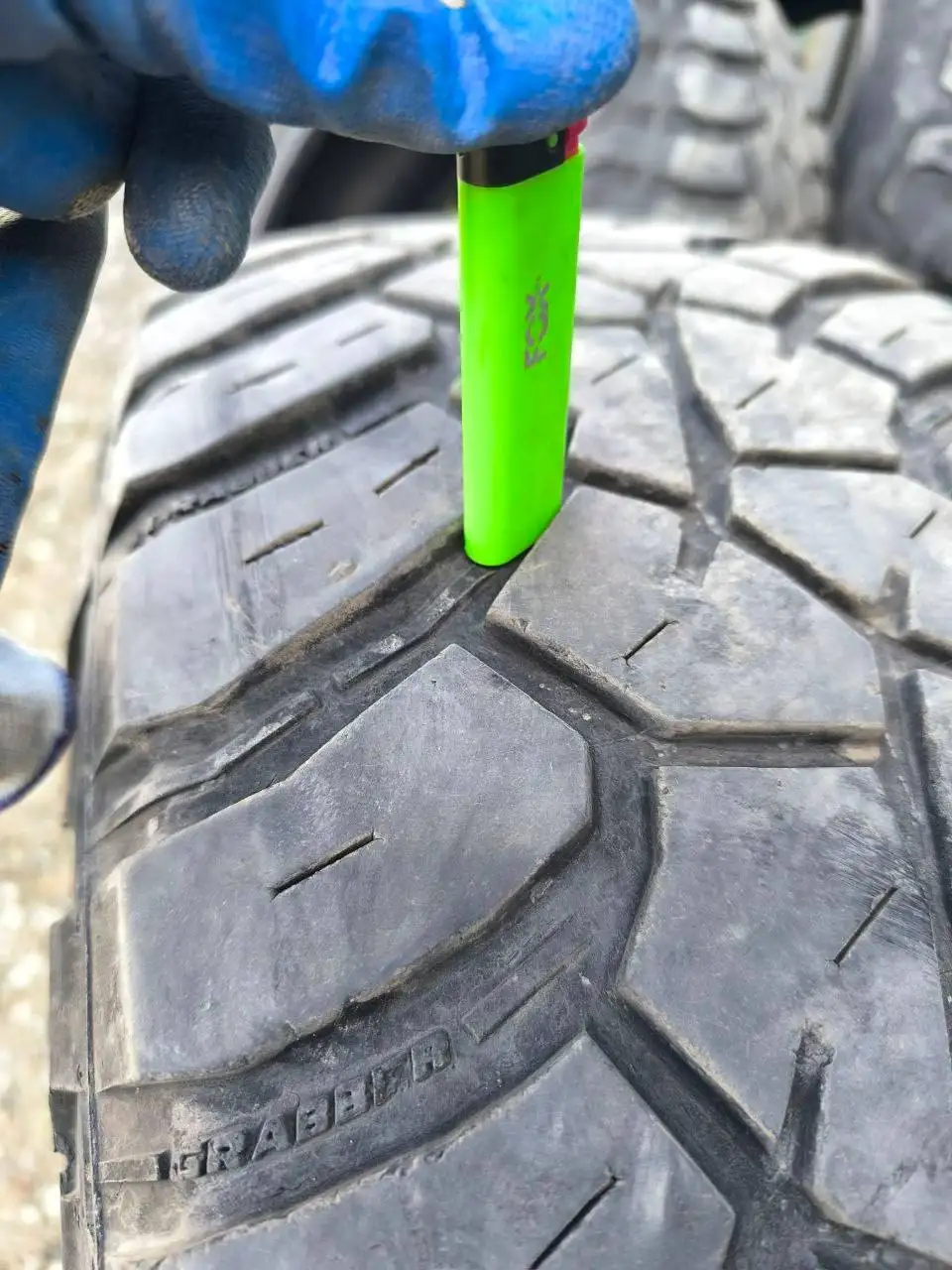 Продажа 4 баллонов - Барахолка в Южно-Сахалинск