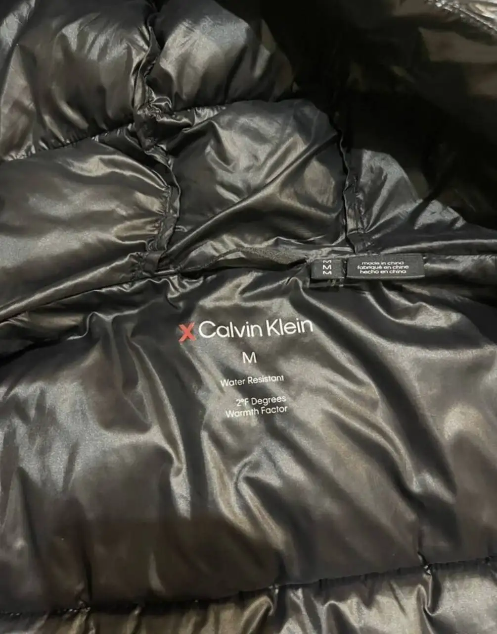 Куртка Calvin Klein - Верхняя одежда (Одежда) в Южно-Сахалинск