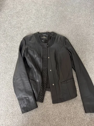 Куртка натуральная кожа, размер 40-42 - Мужская одежда в Южно-Сахалинск