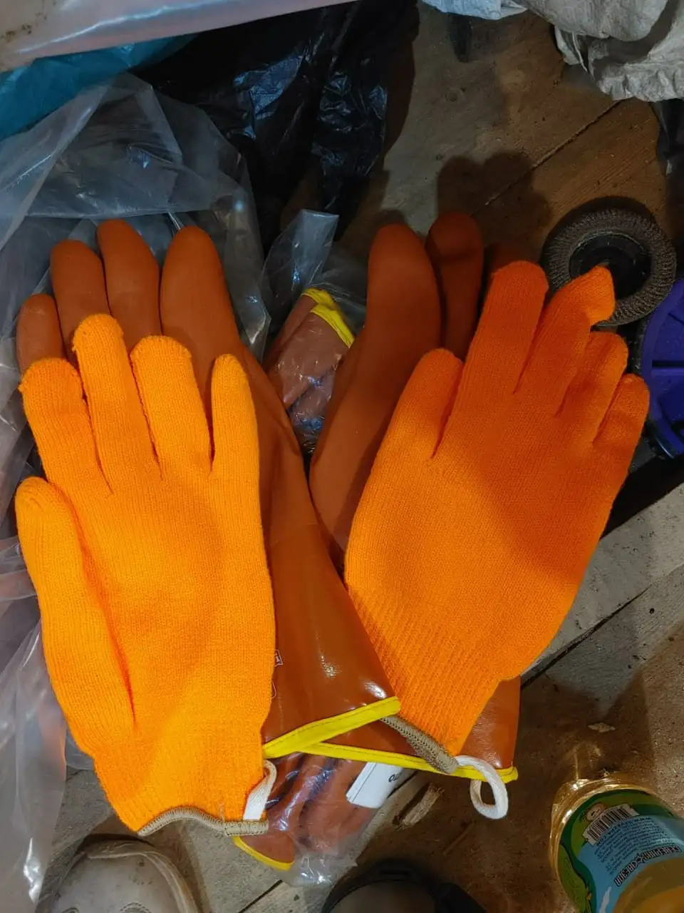 Термо перчатки с вкладышами для просушки - Одежда (Барахолка) в Холмск