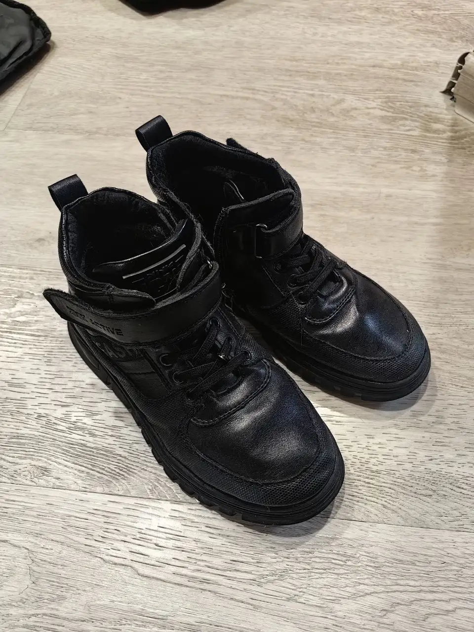 32р весна/осень хорошее состояние - Барахолка в Южно-Сахалинск