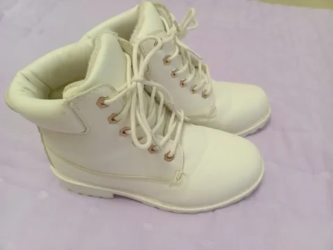 Демисезонные женские туфли 37 размер - частное объявление в Южно-Сахалинск