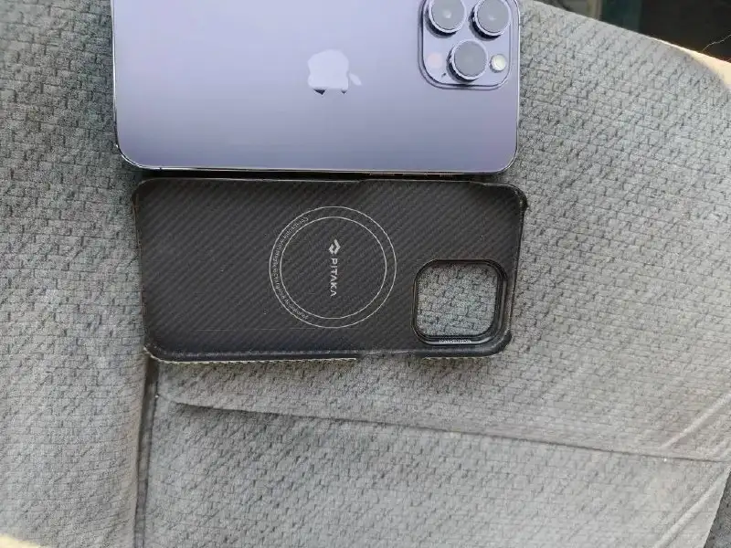 Продам iPhone 14 Pro Max 256 ГБ фиолетовый - Смартфоны (Электроника) в Южно-Сахалинск