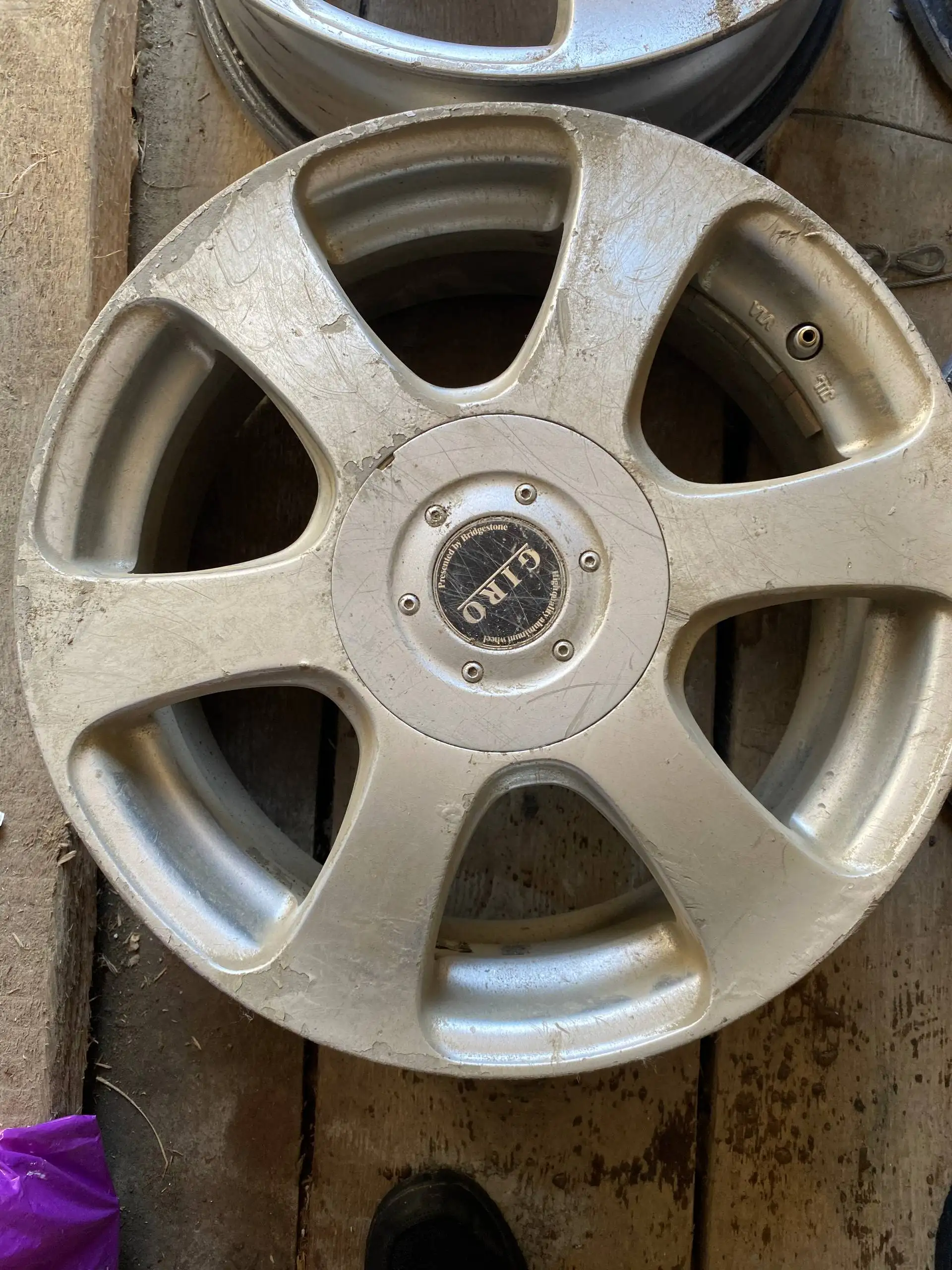 Комплект дисков на 16 универсальная 5 - Диски (Запчасти) в Южно-Сахалинск