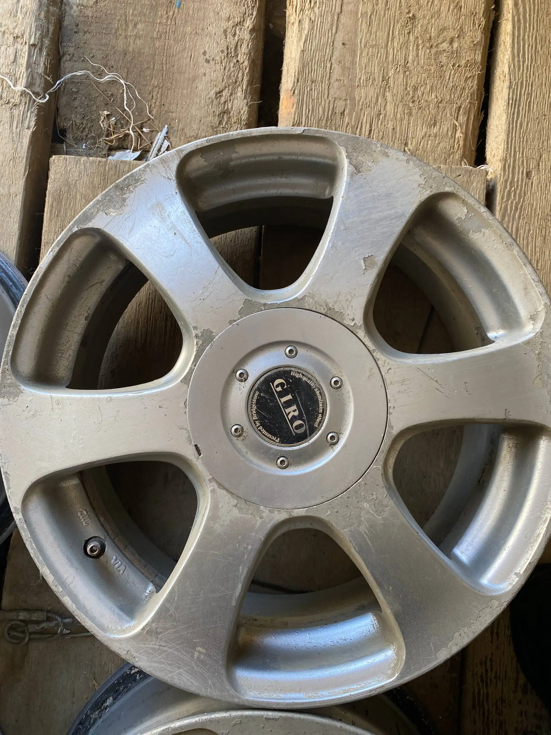 Комплект дисков на 16 универсальная 5 - Диски (Запчасти) в Южно-Сахалинск