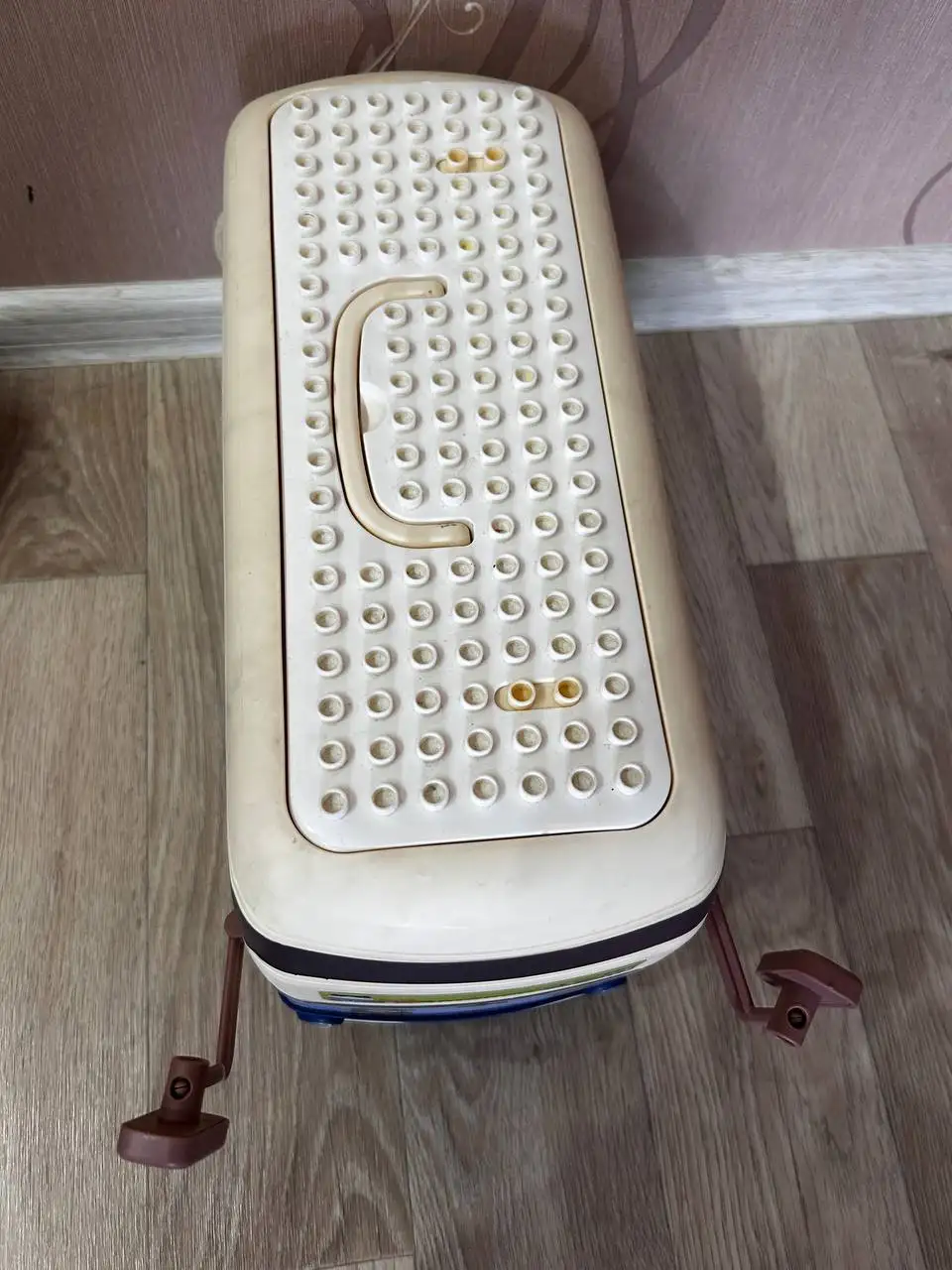 Продам большой пакет игрушек Лего - Конструкторы (Хобби и отдых) в Южно-Сахалинск