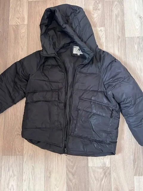 Продажа двух курток 42-48 размер - Вечерние платья в Южно-Сахалинск