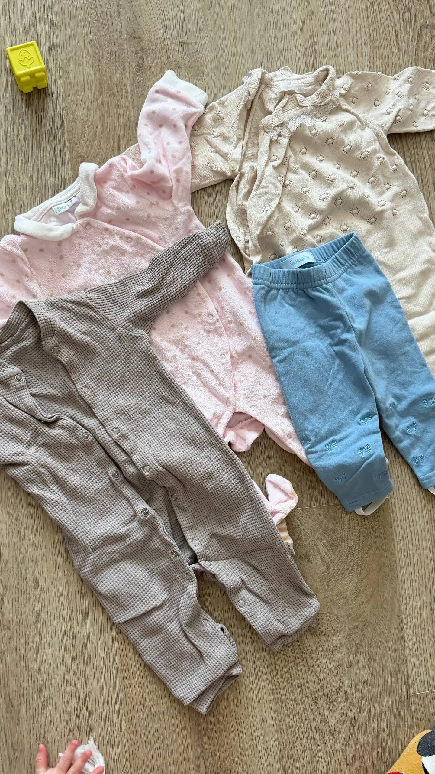 Пакет детской одежды для девочки - Одежда (Товары для детей) в Южно-Сахалинск